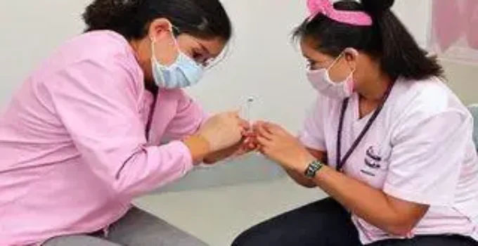 Dia D de Multivacinação e Outubro Rosa em Bauru