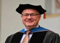 título de doutor honoris causa