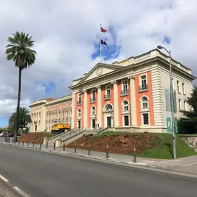 reparo emergencial na avenida Nuno de Assis