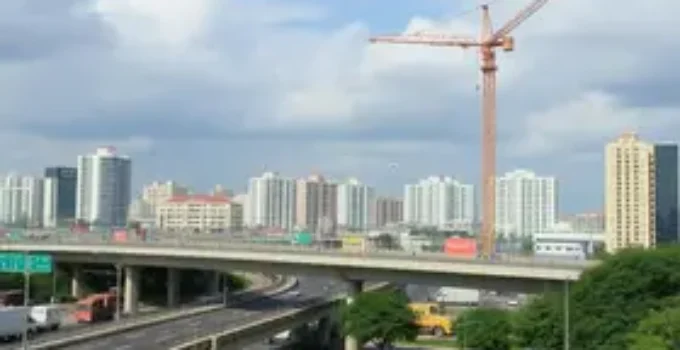 liberação do viaduto da 13 de Maio