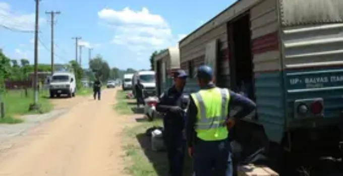 Prefeitura usa policiais para remover moradores de rua
