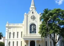 funcionamento de serviços no feriado da Padroeira do Brasil